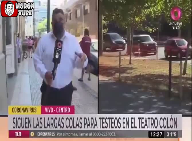 Video :A journalist from Argentina passes out while covering COVID-19
